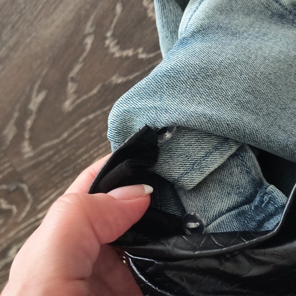 NWOT Venus Jean blazer with removable faux leather hood - Picture 7 of 9